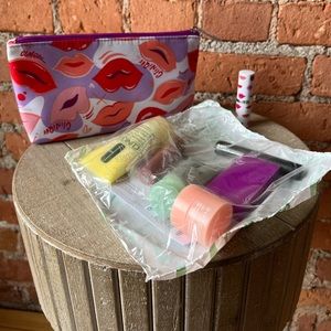 CLINIQUE 7-piece GWP Set Lotion Scrub Mascara Eye Cream Eyeshadow Lipstick NEW